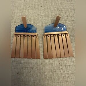 💛KENDRA SCOTT ROSEGOLD BLUE DUST PROTOTYPE LAYNES💛